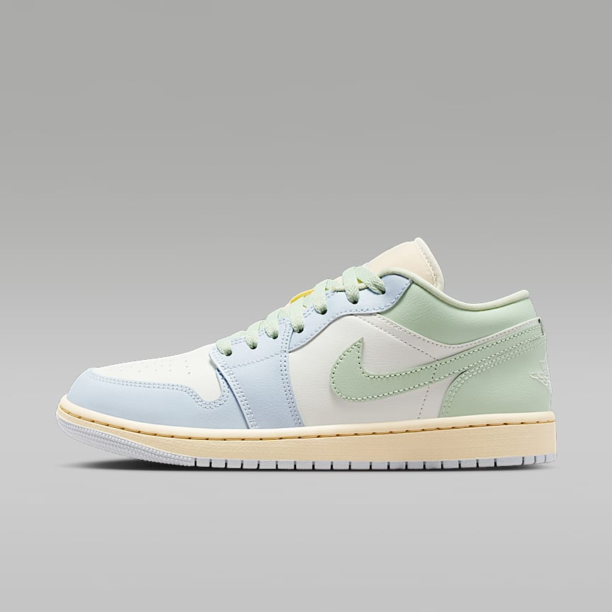 Air Jordan 1 Brooklyn Low Women's Shoes. Nike VN